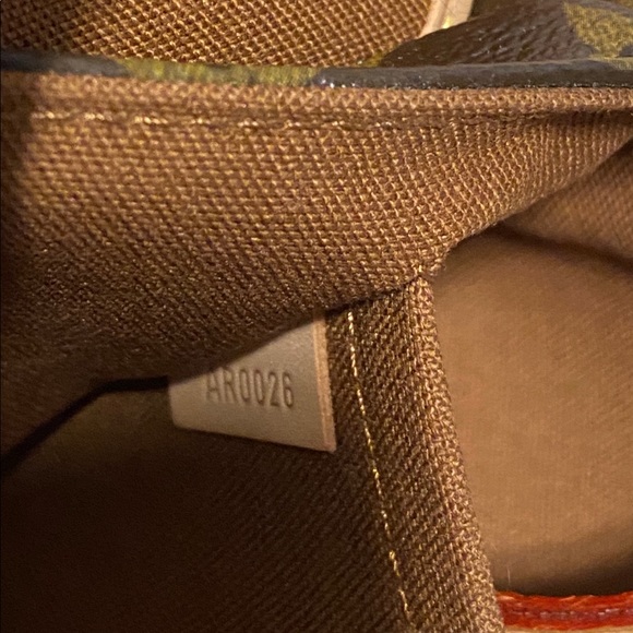 Packaged up Louis Vuitton Tikal for Tom! - Picture 3 of 14